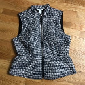 WHBM Quilted peplum houndstooth zippered black white silver large vest! SO CUTE!